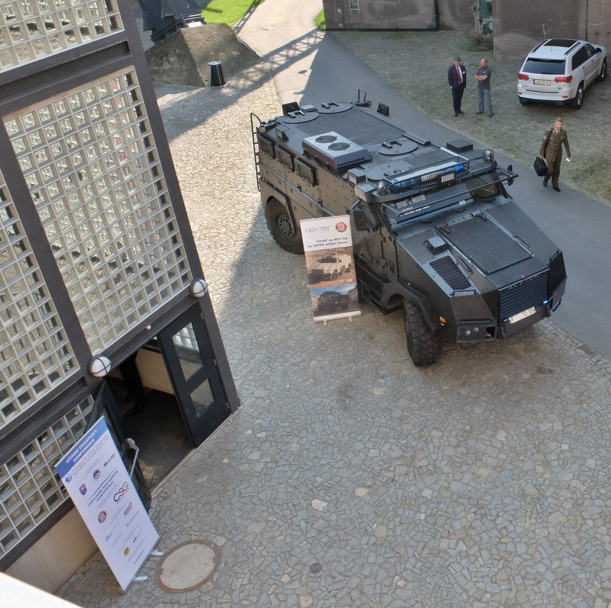 V rámci Dnů NATO se konala konference o roli českého obranného průmyslu v zajišťování obrany státu. CSG a TATRA TRUCKS byly jejími generálními partnery