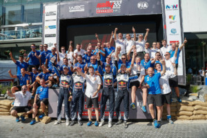 Rally Australia 2016 - Julien Ingrassia (F), Sébastien Ogier (F), Anders Jæger (NOR), Andreas Mikkelsen (NOR), Volkswagen Polo R WRC, WRC Rally Australia 2016, Photo: Toni Welam