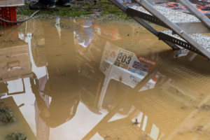 V hlavní roli počasí. Buggyra čeká na náhradní díly / Foto: BUGGYRA Media