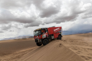 DAKAR 2017 - 4. etapa /Foto zdroj: MKR Technology