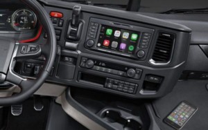 V nové generaci vozidel Scania můžete používat systém Apple CarPlay / Foto zdroj: Scania Czech Republic, s.r.o.