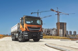 IVECO představuje nový nákladní vůz pro stavebnictví Stralis X-WAY s nejvyšším užitečným zatížením ve své třídě a špičkovou technikou pro využití paliva / Foto zdroj: Iveco Czech Republic, a. s.