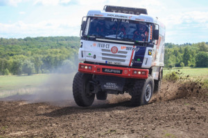 Kolomý zbrojí na Silk Way Rally a láká ho double / Foto zdroj: BUGGYRA racing