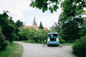 Volvo Trucks oslavilo 20 let působení na českém trhu stylově – open air Midsommar párty / Foto zdroj: http://www.volvo20let.cz