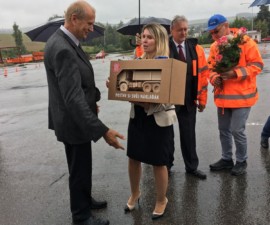 TATRA TRUCKS slavnostně předala klíč od vozu TATRA PHOENIX do projektu „Postav si svůj náklaďák“  / Foto zdroj: Tiskový servis TATRA TRUCKS 