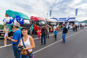 Iveco Emotional Trucks a tým Schwabentruck v soutěži tahačů Czech Truck Prix 2016 v Mostě