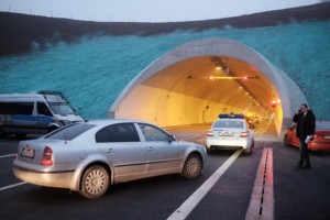 Poslední úsek D8 se otevírá řidičům, cesta mezi Prahou a Drážďany se zkrátí (Foto zdroj: Ministerstvo dopravy)