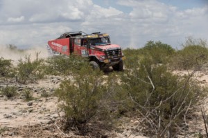 DAKAR 2017 - 3. etapa - kamion Renault Sherpa s roudnickým mechanikem Danielem Kozlovským / Foto zdroj: MKR Technology