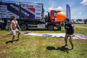 Kolomý vlétl do Rally Dakar nejrychlejším časem a vede! (Foto zdroj: BUGGYRA Media)