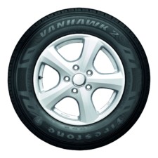 Nová pneumatika Firestone Vanhawk 2 - spolehlivá práce… dokonce i na nejhorších silnicích / Foto zdroj: Bridgestone CR, s.r.o.