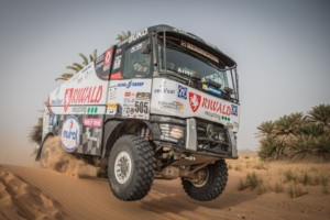 Severočeské kamiony ovládly rallye Maroko Desert Challenge / Foto zdroj: MKR Technology