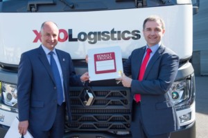 XPO Logistics potvrzuje na další dva roky důvěru ve značku Renault Trucks a její vozidla / Foto zdroj: Volvo Group Czech Republic, s.r.o.