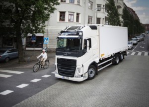 Zpráva o bezpečnosti „Safety Report 2017“ společnosti Volvo Trucks se zaměřuje na zranitelné účastníky silničního provozu / Foto zdroj: Volvo Group Czech Republic s.r.o