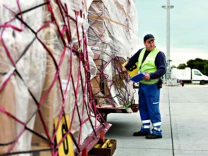 DB Schenker zkracuje doručování zásilek díky zjednodušeným celním postupům / Foto zdroj: DB Schenker