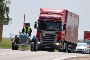 Na ZETORU 25 z Čech až na konec světa / Foto zdroj: ZETOR TRACTORS a.s.