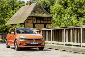 Nové Polo je sériově vybaveno systémem Front Assist včetně funkcí nouzového brzdění City Brake a rozpoznávání chodců / Foto zdroj: Porsche Česká republika s.r.o.