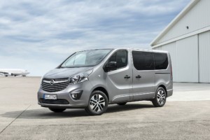 Funkčnost, komfort, všestrannost: Nové velké vany Opel Vivaro Tourer a Combi+ / Foto zdroj: OPEL