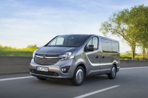 Funkčnost, komfort, všestrannost: Nové velké vany Opel Vivaro Tourer a Combi+ / Foto zdroj: OPEL