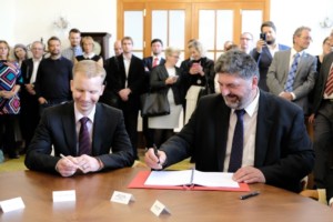 Evropský projekt C-ROADS odstartoval, položí základy pro autonomní vozidla a „chytré“ dálnice / Foto zdroj: Ministerstvo dopravy ČR