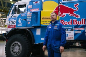 Eduard Nikolayev, rallye řidič týmu KAMAZ-master / Foto zdroj: Continental