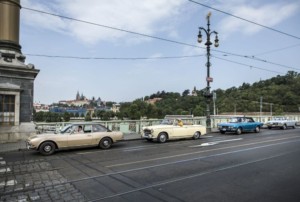 Jedinečné historické Peugeoty si podmanily české diváky / Foto zdroj: © Automobiles Peugeot