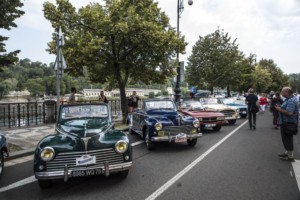 Jedinečné historické Peugeoty si podmanily české diváky / Foto zdroj: © Automobiles Peugeot